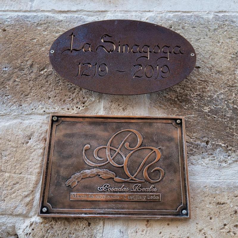 La Sinagoga Guest House เปญารานดา เด ดูเอโร ภายนอก รูปภาพ