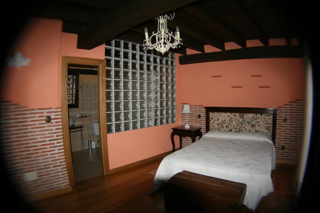 La Sinagoga Guest House เปญารานดา เด ดูเอโร ห้อง รูปภาพ